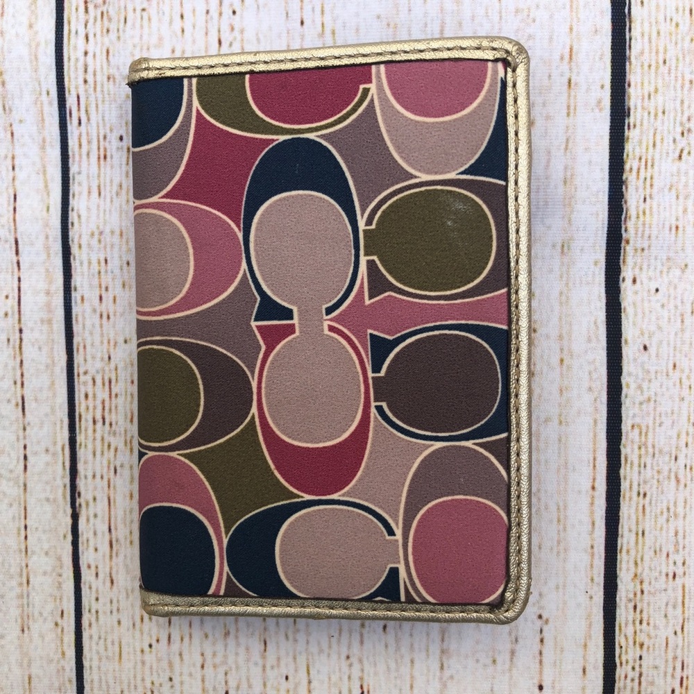 Coach credit card holder